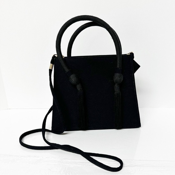 Vintage Structured Black Evening Prom Hand Bag with Tassels Gold Toned Hardware - Picture 3 of 6